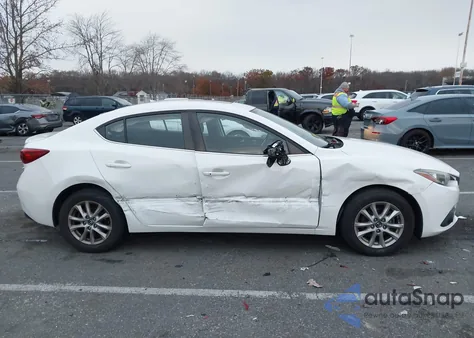 2016 Mazda Mazda3 I Touring z USA, uszkodzony, nr VIN JM1BM1V7XG1301310